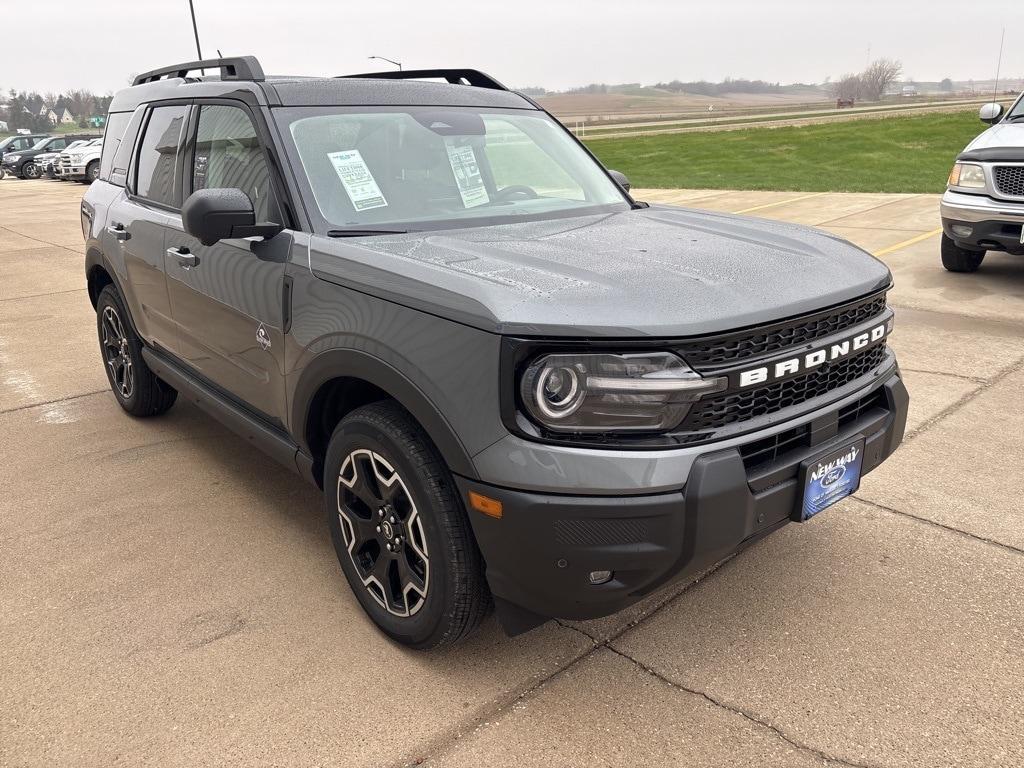 new 2025 Ford Bronco Sport car, priced at $37,566