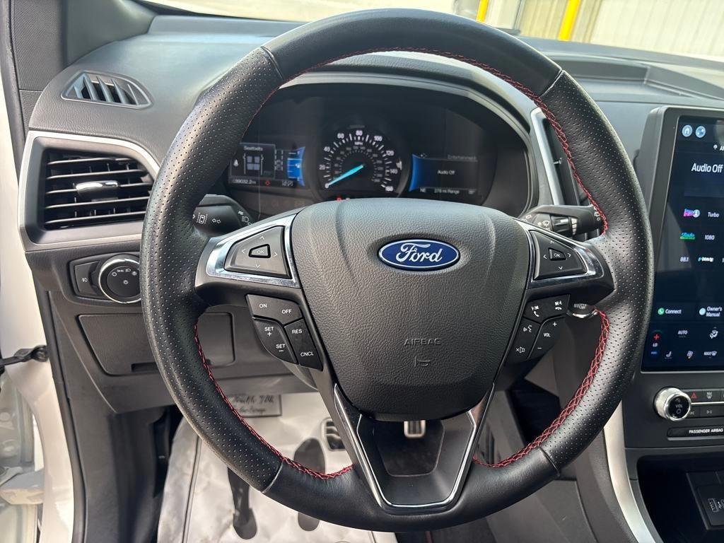 used 2022 Ford Edge car, priced at $28,250