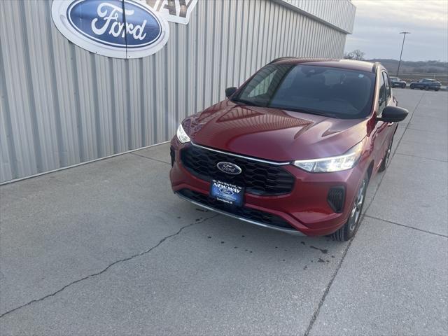 used 2023 Ford Escape car, priced at $29,995