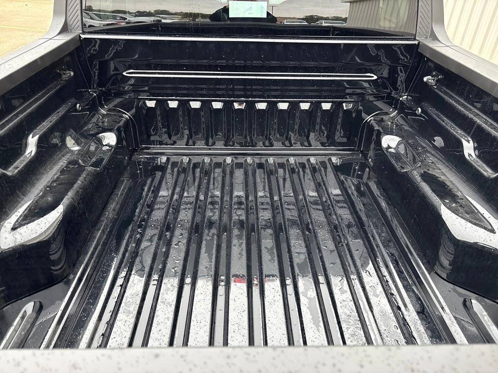 new 2025 Ford Maverick car, priced at $28,056