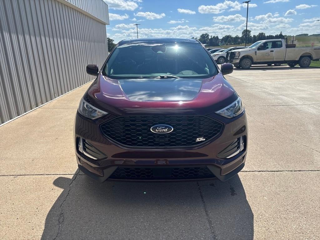used 2023 Ford Edge car, priced at $32,400