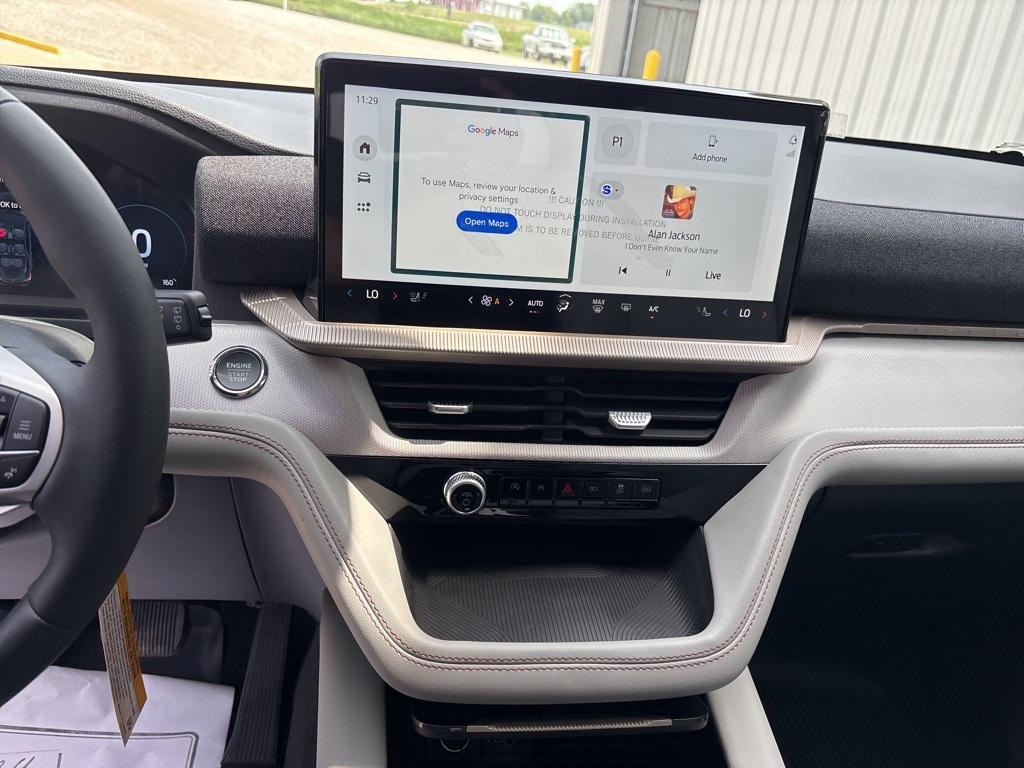 new 2025 Ford Explorer car, priced at $47,340