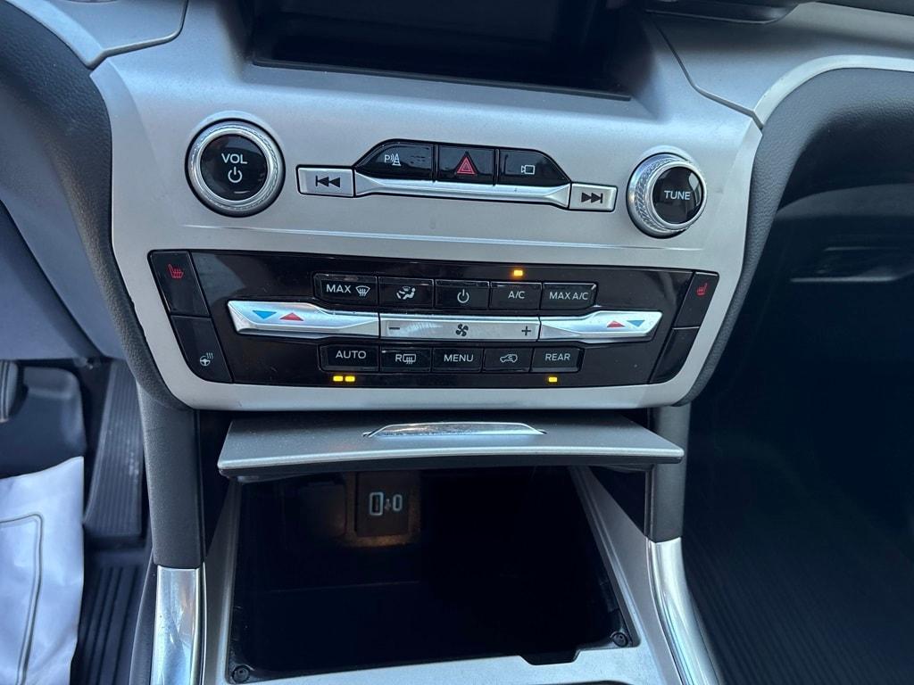 used 2023 Ford Explorer car, priced at $32,103