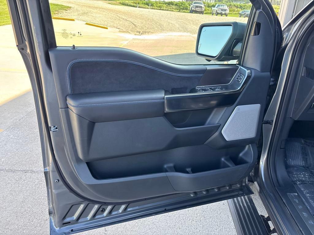 new 2025 Ford F-150 car, priced at $77,609