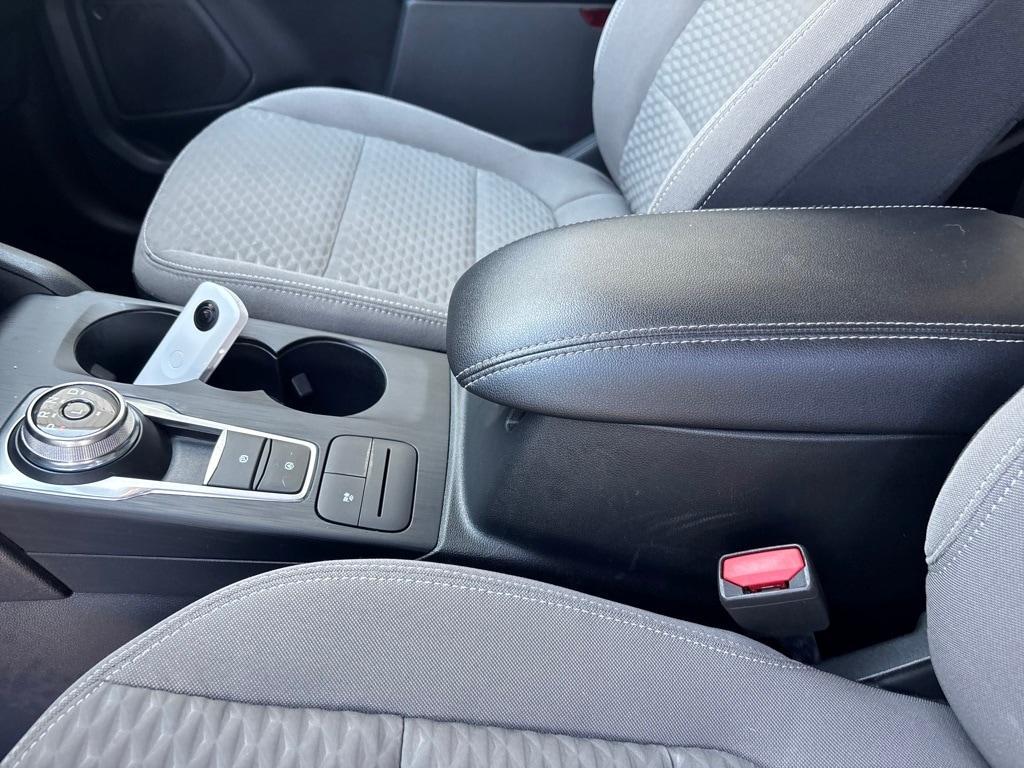used 2022 Ford Escape car, priced at $22,250