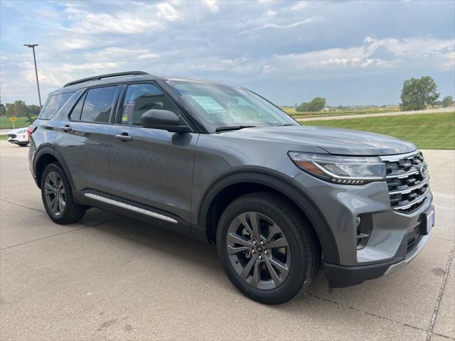 new 2025 Ford Explorer car, priced at $48,495