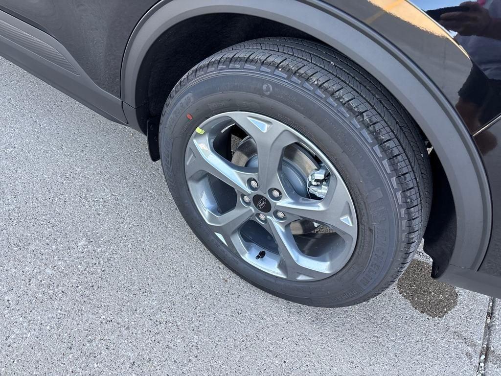 new 2025 Ford Escape car, priced at $31,790