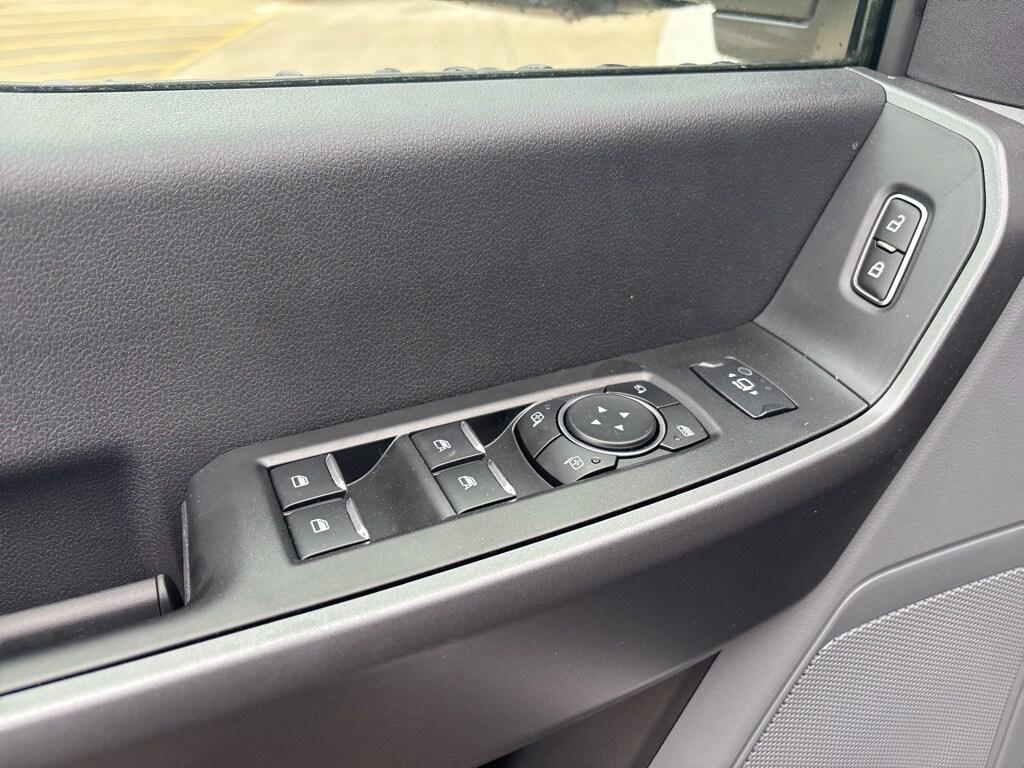 new 2025 Ford F-350 car, priced at $65,785