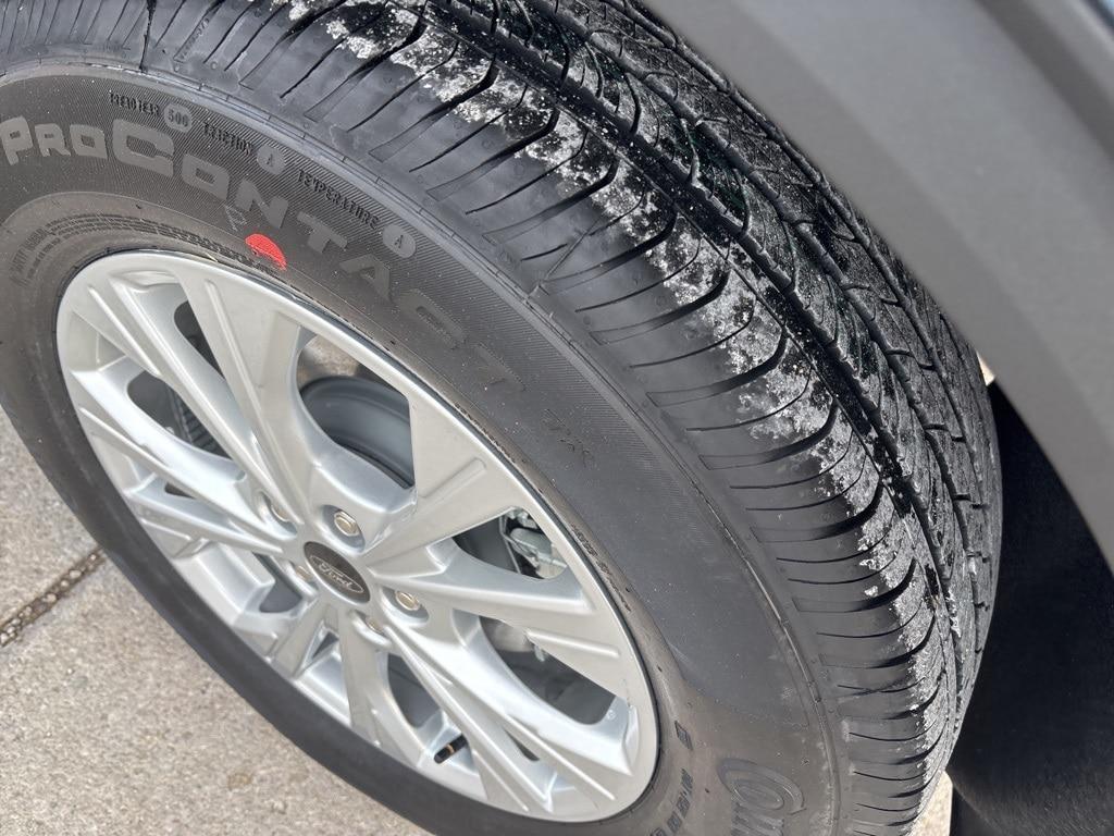 new 2025 Ford Escape car, priced at $28,733