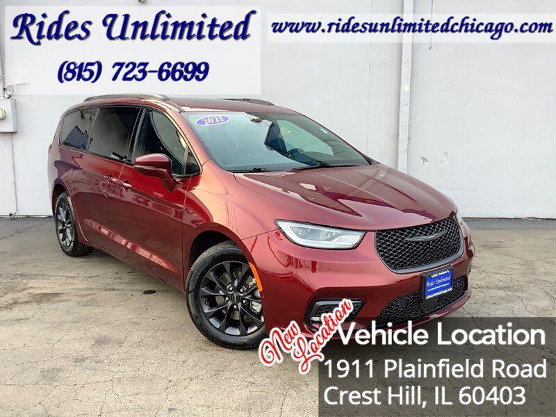 used 2021 Chrysler Pacifica car, priced at $18,795