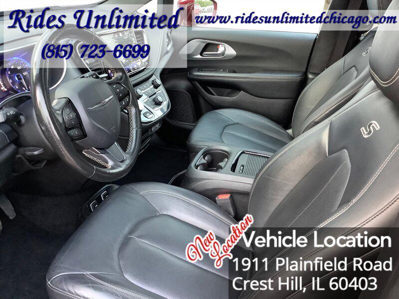 used 2021 Chrysler Pacifica car, priced at $18,795