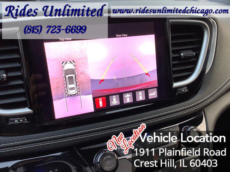 used 2021 Chrysler Pacifica car, priced at $18,795
