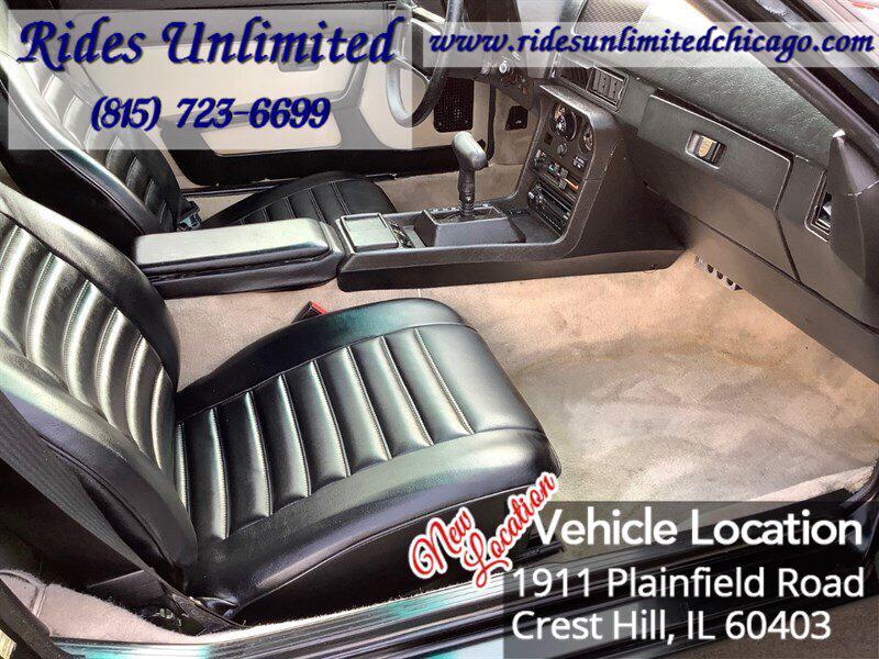 used 1988 Porsche 924 car, priced at $2,500