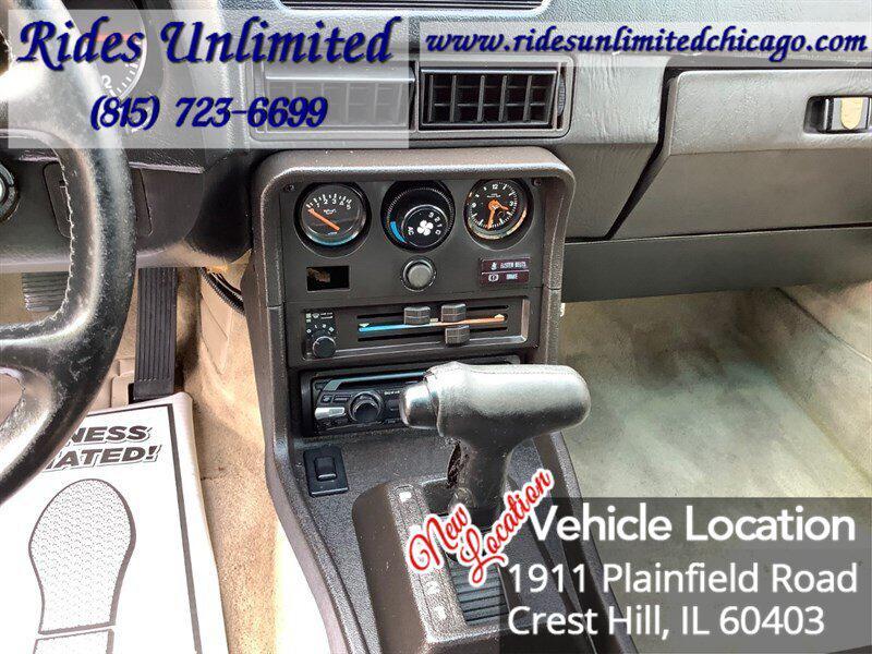 used 1988 Porsche 924 car, priced at $2,500