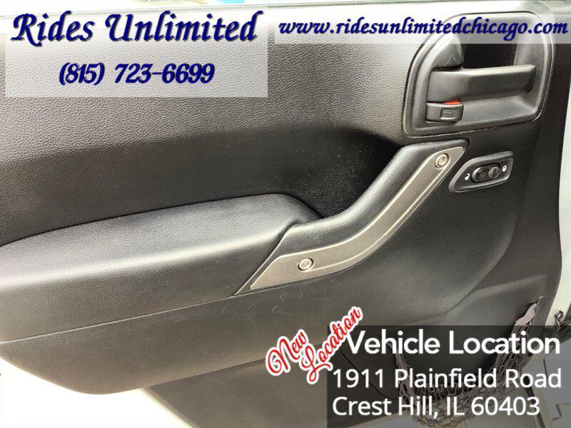 used 2012 Jeep Wrangler Unlimited car, priced at $11,995