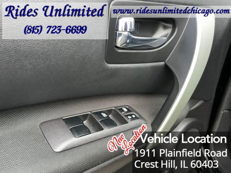 used 2014 Nissan Rogue Select car, priced at $5,995