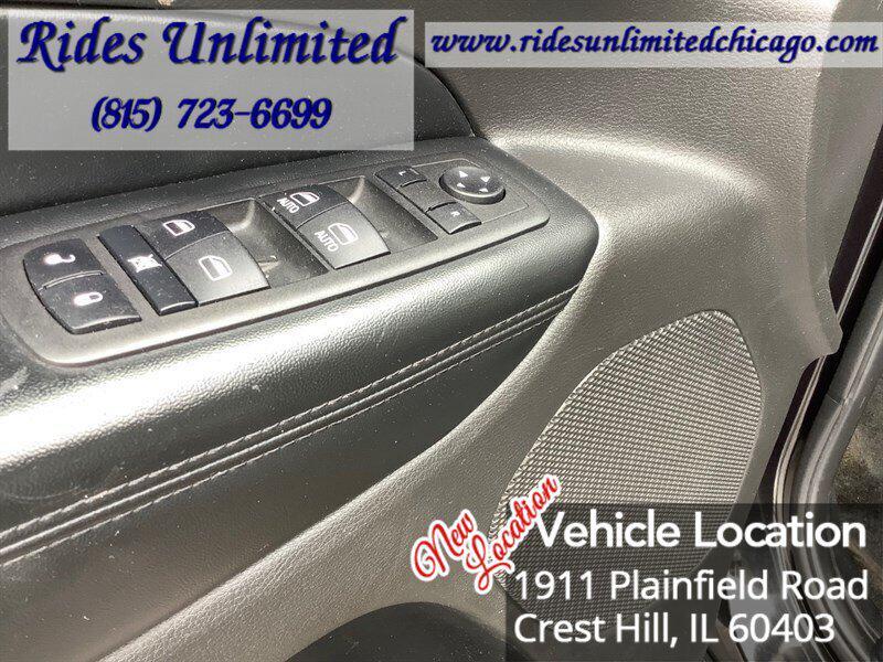 used 2015 Jeep Grand Cherokee car, priced at $9,995