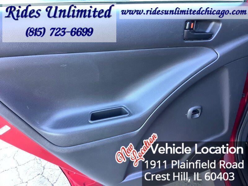 used 2007 Pontiac Vibe car, priced at $8,995