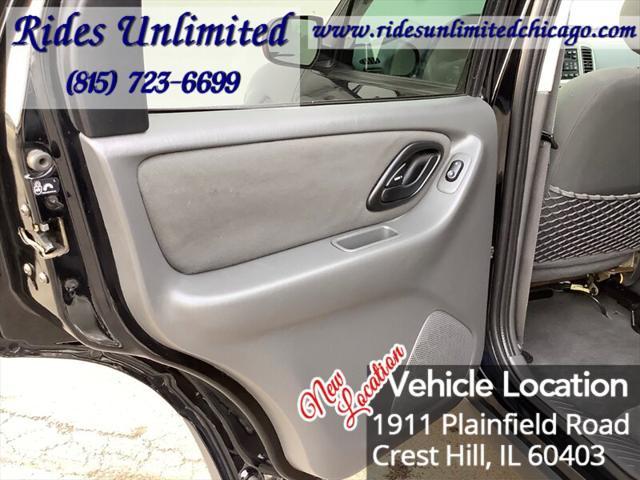 used 2004 Ford Escape car, priced at $7,495