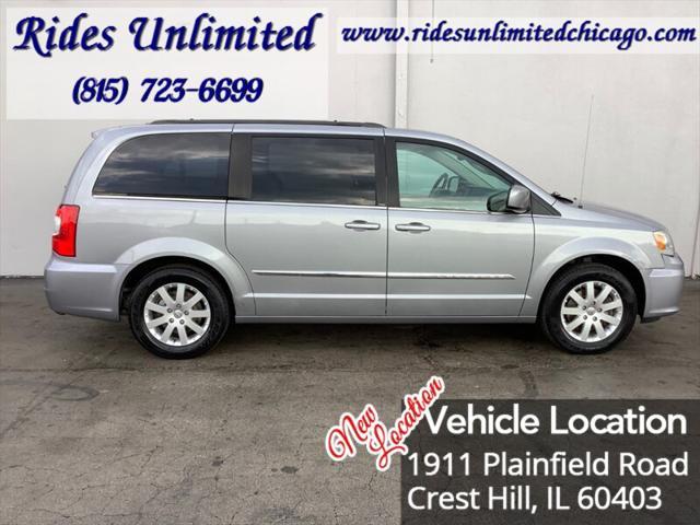 used 2014 Chrysler Town & Country car, priced at $7,495