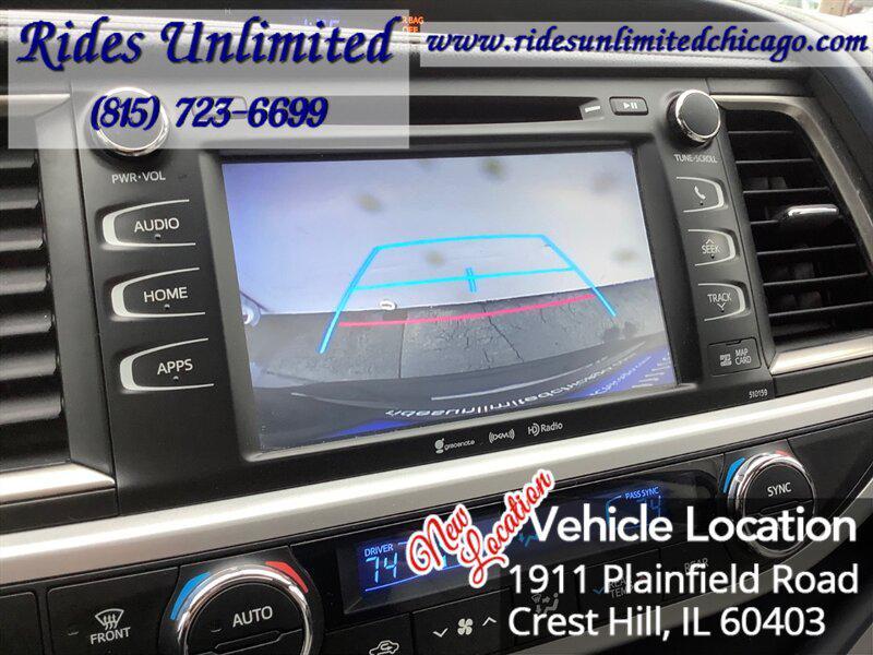 used 2016 Toyota Highlander car, priced at $19,795