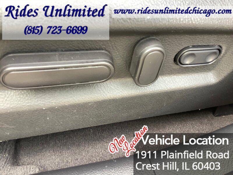 used 2009 Hyundai Santa Fe car, priced at $5,795