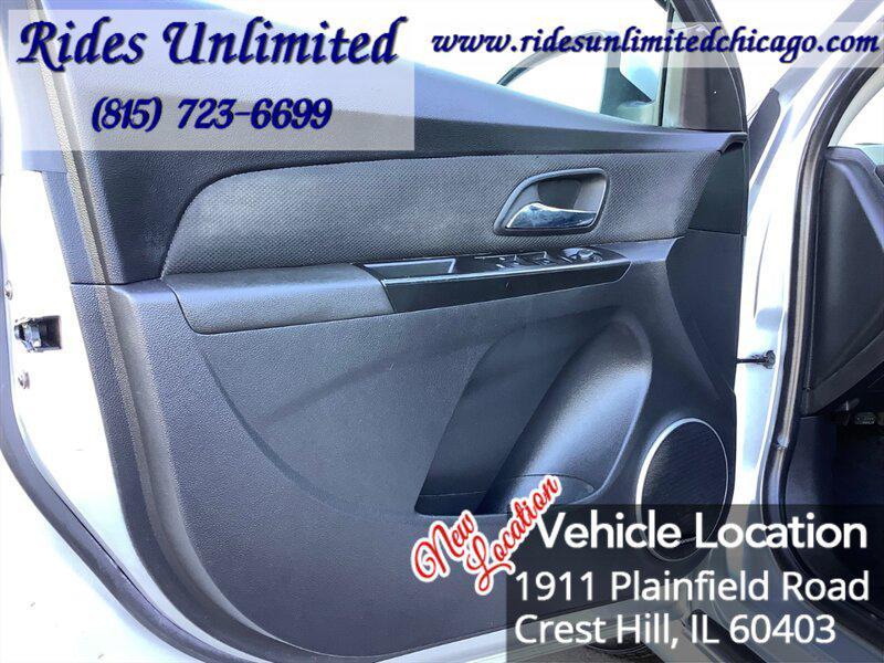 used 2014 Chevrolet Cruze car, priced at $4,795
