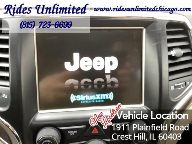 used 2017 Jeep Grand Cherokee car, priced at $13,995