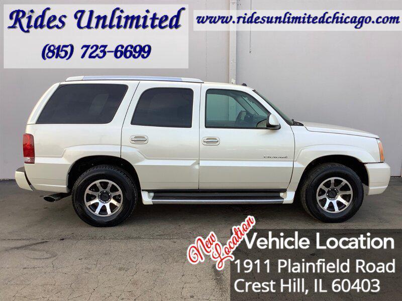 used 2004 Cadillac Escalade car, priced at $5,995