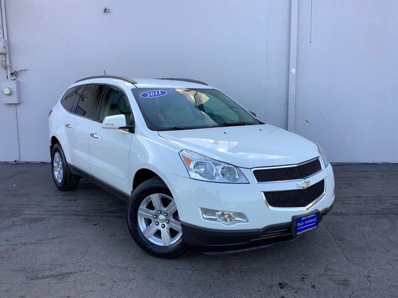 used 2011 Chevrolet Traverse car, priced at $6,995