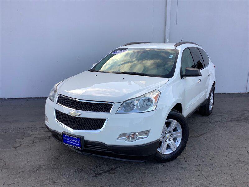 used 2011 Chevrolet Traverse car, priced at $6,995