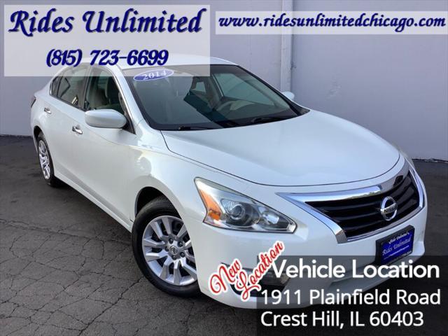 used 2014 Nissan Altima car, priced at $7,895