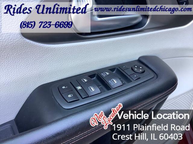 used 2020 Chrysler Pacifica car, priced at $15,995