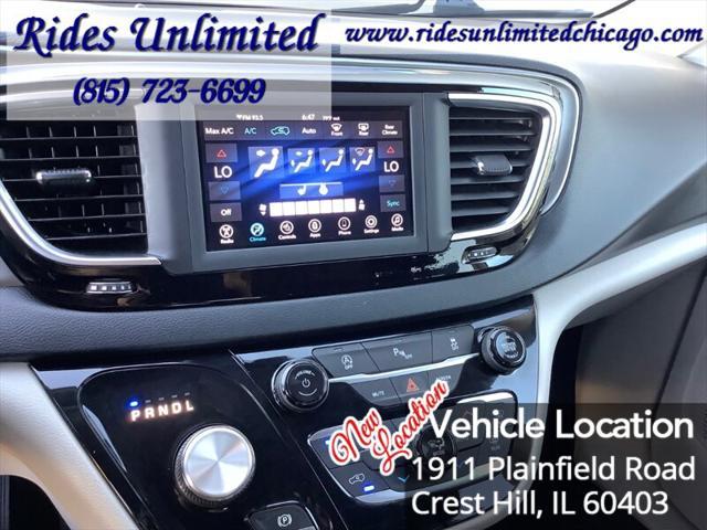 used 2020 Chrysler Pacifica car, priced at $15,995