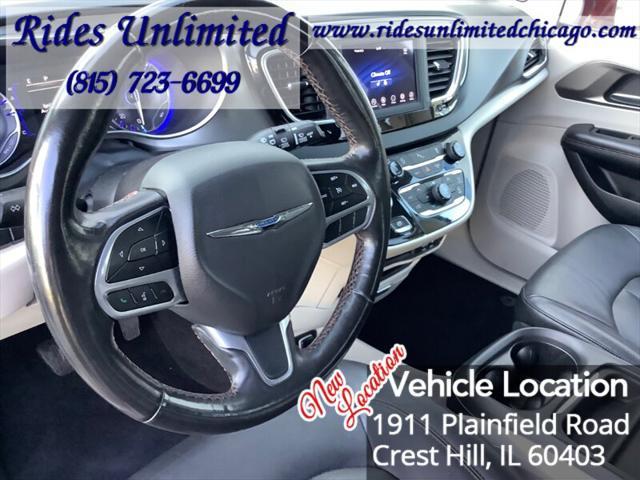 used 2020 Chrysler Pacifica car, priced at $15,995