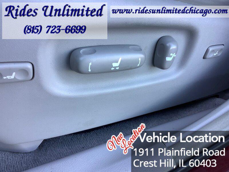 used 2008 Toyota Highlander car, priced at $5,999