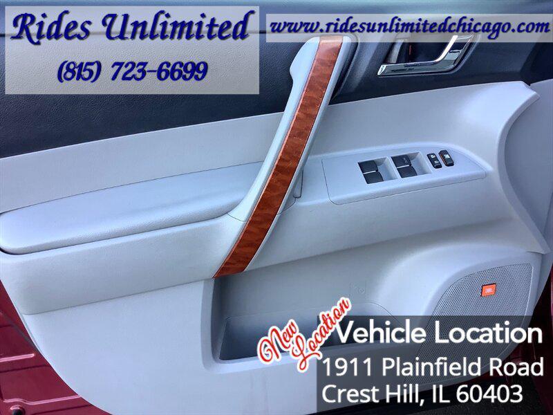 used 2008 Toyota Highlander car, priced at $5,999