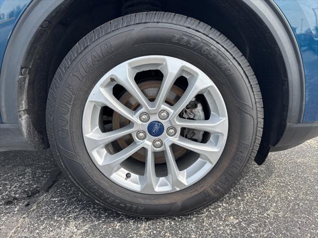 used 2020 Ford Escape car, priced at $13,900