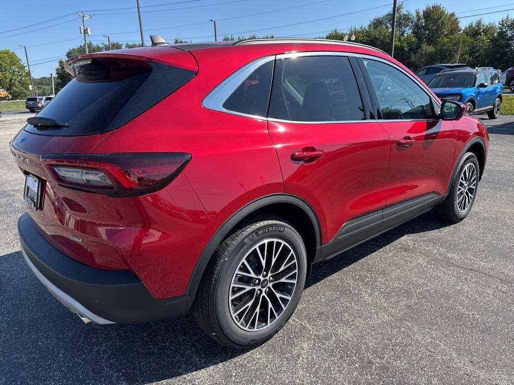 new 2025 Ford Escape PHEV car, priced at $44,120