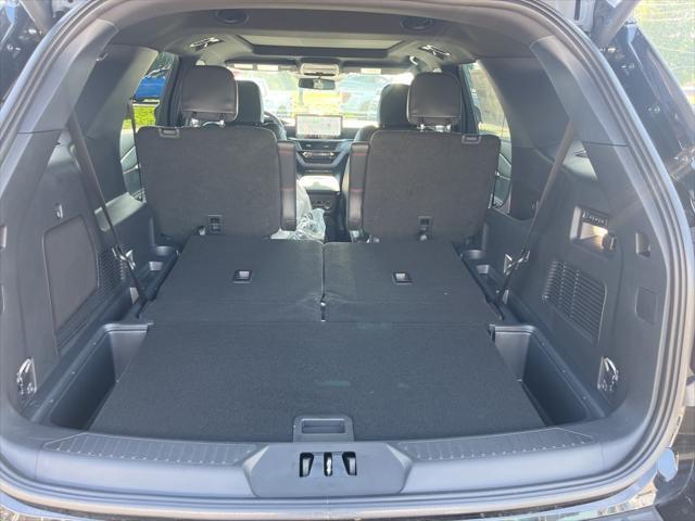 new 2025 Ford Explorer car