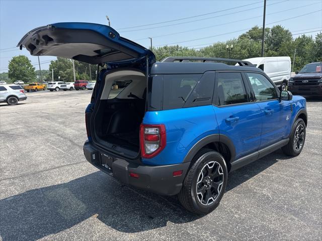 new 2025 Ford Bronco Sport car, priced at $37,470