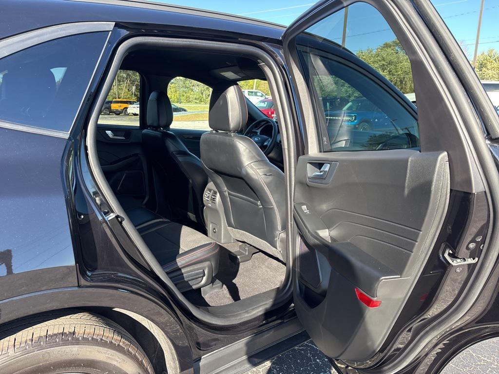 used 2023 Ford Escape car, priced at $25,987