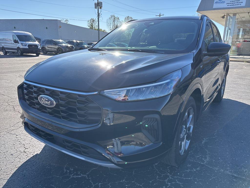 used 2023 Ford Escape car, priced at $25,987
