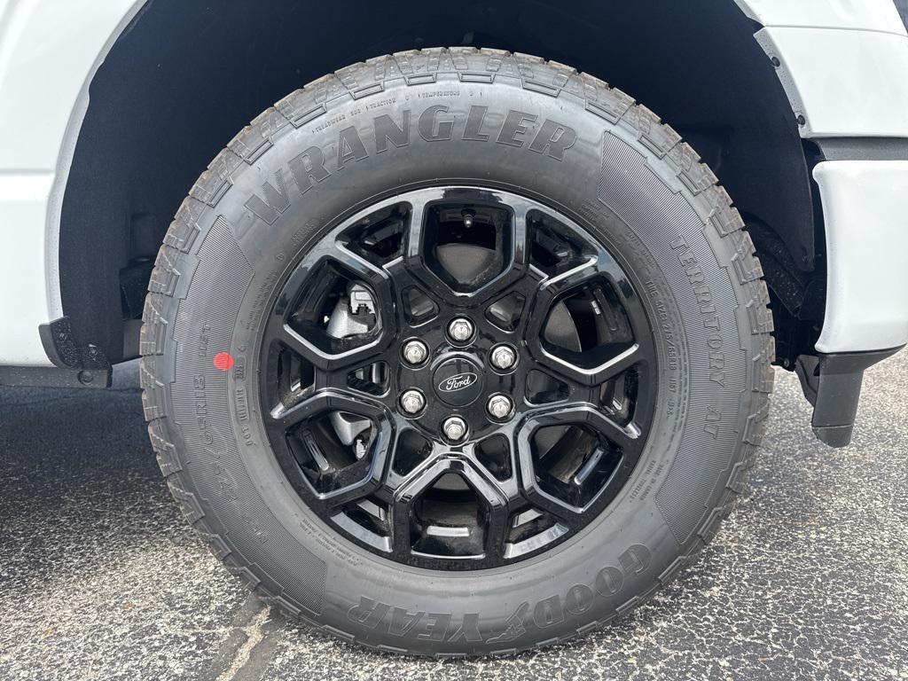 new 2025 Ford F-150 car, priced at $62,625