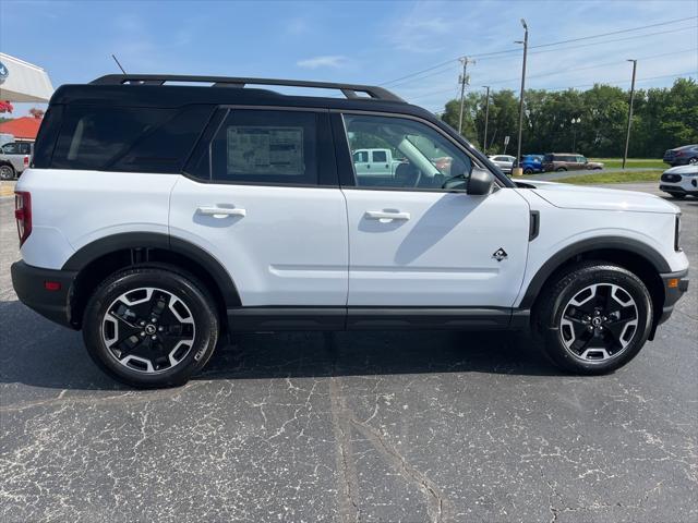 new 2024 Ford Bronco Sport car, priced at $37,670