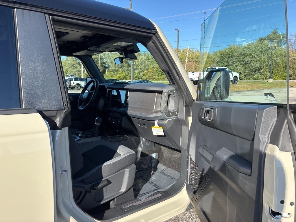 new 2025 Ford Bronco car