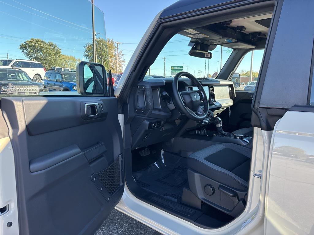 new 2025 Ford Bronco car