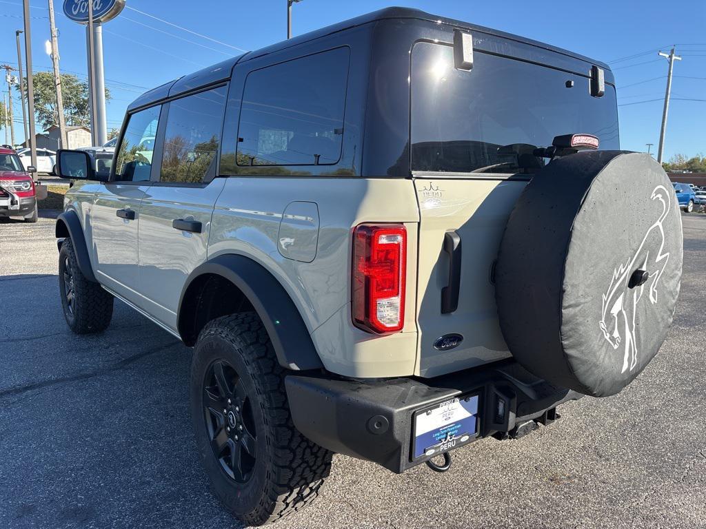 new 2025 Ford Bronco car