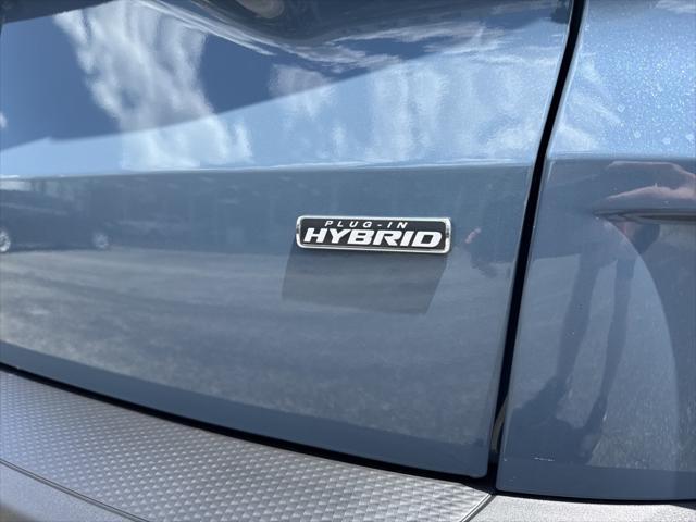 new 2025 Ford Escape PHEV car, priced at $39,895