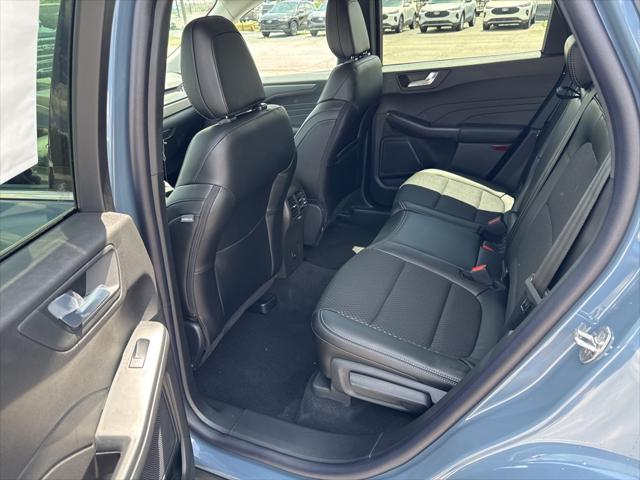 new 2025 Ford Escape PHEV car, priced at $39,895